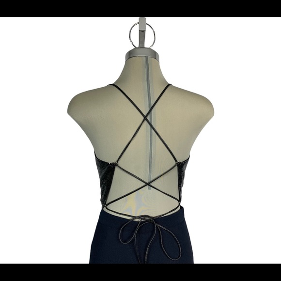 Black metallic crop top one Size - Picture 3 of 10